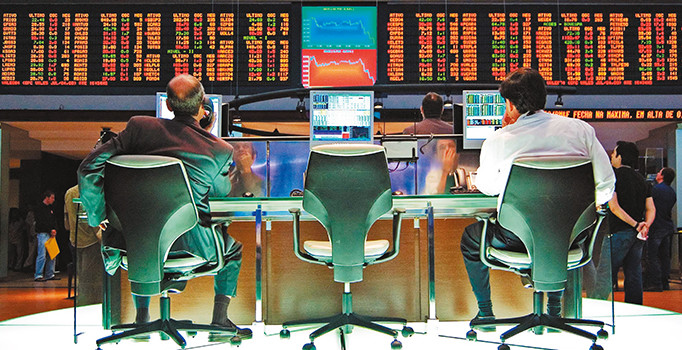 Küçüklerle olmuyor büyükler borsaya girmeli