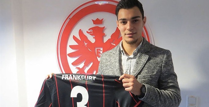 Eintracht Frankfurt, Schalke 04'den Kaan Ayhan'ı kiraladı