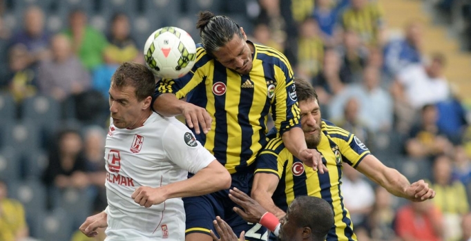 Gol düellosunun galibi Fenerbahçe