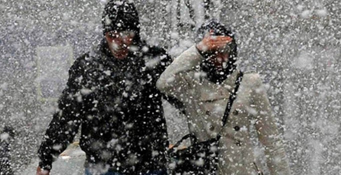 Valilik açıkladı: Erzincan ve Ağrı'da okullar tatil: Yarın okullar tatil mi?