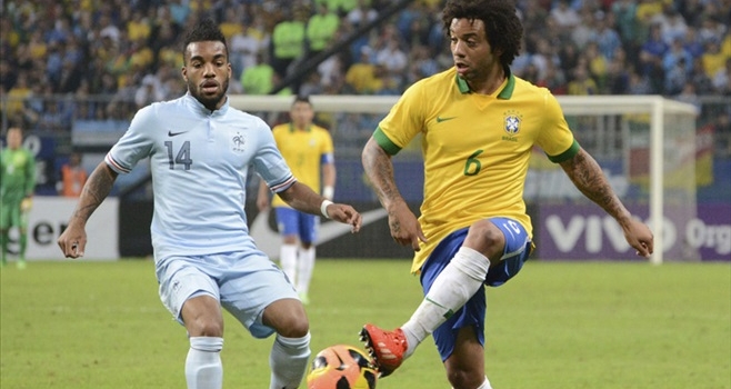 Fransa evinde Brezilya'yı ağırlıyor