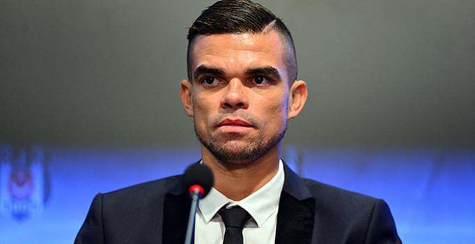 Son dakika! Beşiktaş'a Pepe'den kötü haber