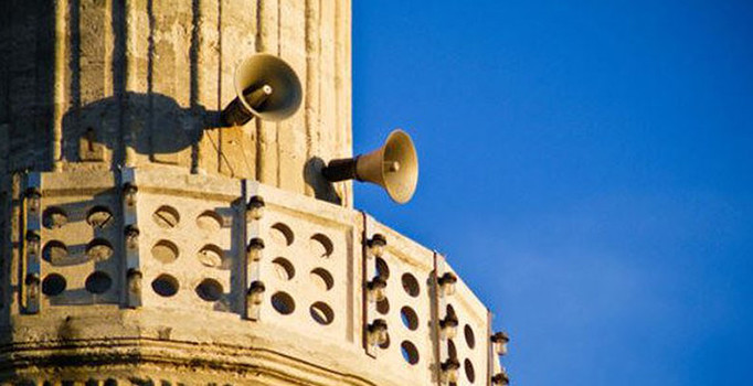 İsveç'te hoparlörle beş vakit ezan okumaya izin