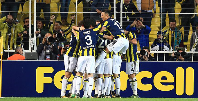 Fenerbahçe 'Kadıköy'den çıkış' arıyor