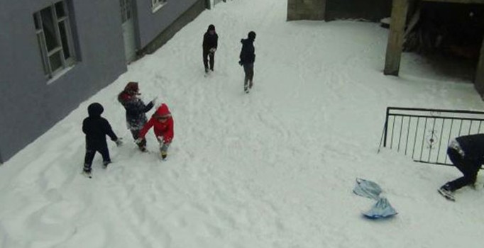 6 Ocak Çarşamba Bingöl'de okullar tatil mi? Bingöl Valiliği tatil kararı aldı