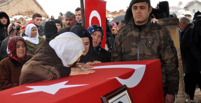 Şehit polis Musa Yüce Kayseri'de toprağa verildi