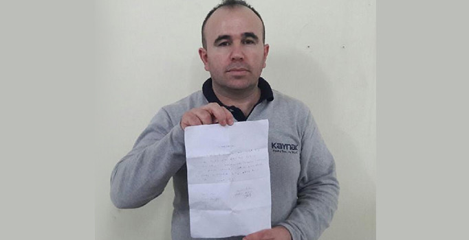 İşlem yapmak istediği ATM'de para buldu, iade etti