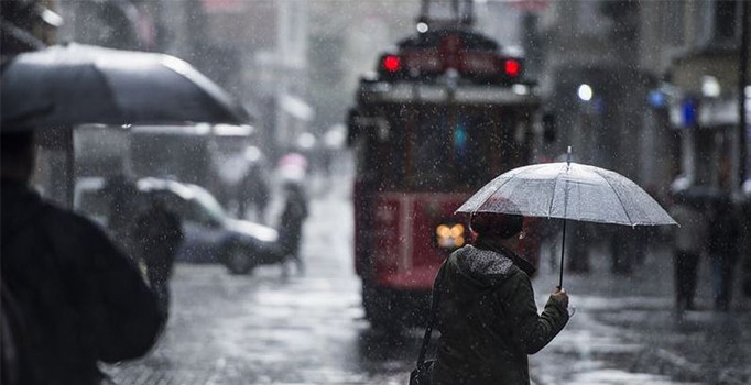 Meteorololoji ve AKOM uyardı: Yağış ve soğuk hava dalgası geliyor
