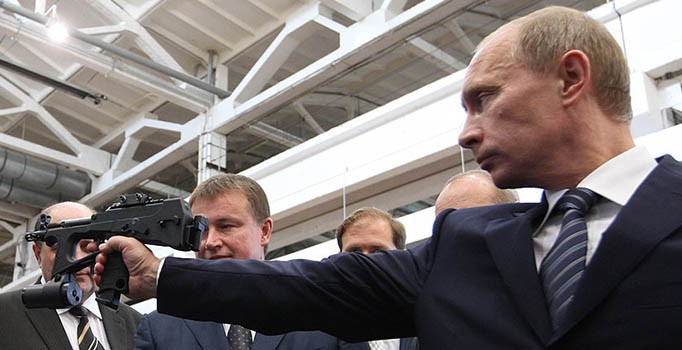 Rusya'nın Suriye'deki hava saldırılarında bin 815 sivil öldü