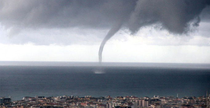Prof. Dr. Bulut: Son 50 yılda gerçekleşen en yıkıcı hortum olayı