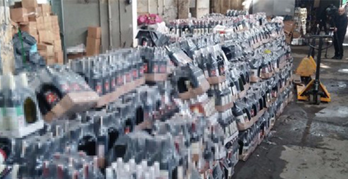 Kars'ta yılbaşı öncesi kaçak içki operasyonu