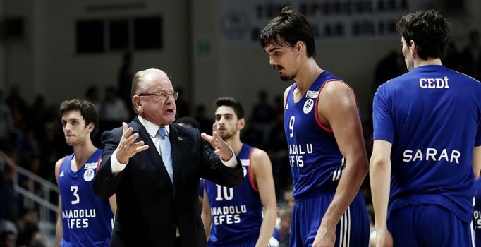 Anadolu Efes THY Avrupa Ligi'nde deplasmanda Lokomotiv Kuban'a konuk oluyor