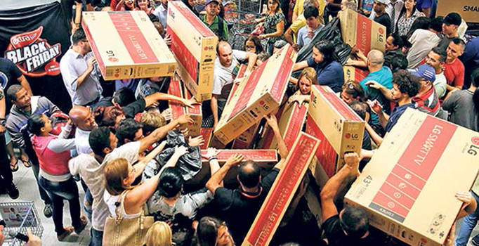 Black Friday indirimleri başladı! Yüzde 50-80 arasında indirim