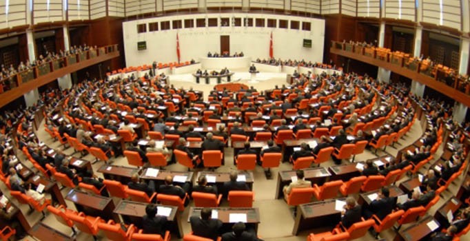 4 partinin grup başkanvekilleri  iç tüzük gündemiyle bir araya gelecek