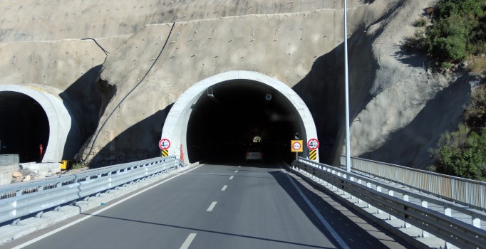 Akdeniz Sahil Yolu, Mersin-Antalya arasını 4 saate indirecek