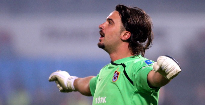 Trabzonspor'da ilk feda Onur Kıvrak’tan geldi