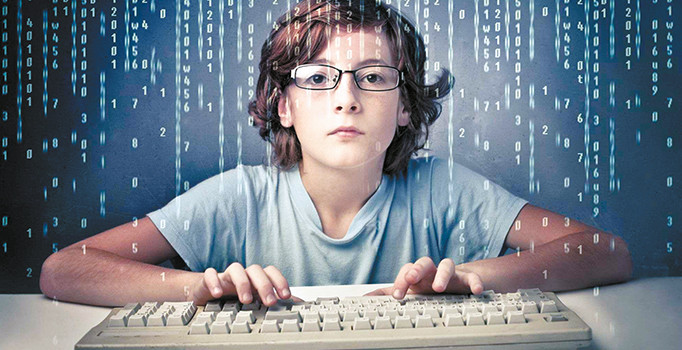 Ali Aydın yazdı: Robot yapan Ali kodlama yapan Ayşe yerine Âşık direnişçi