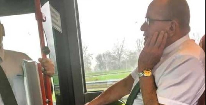 Eski belediye başkanı otobüs şoförü oldu