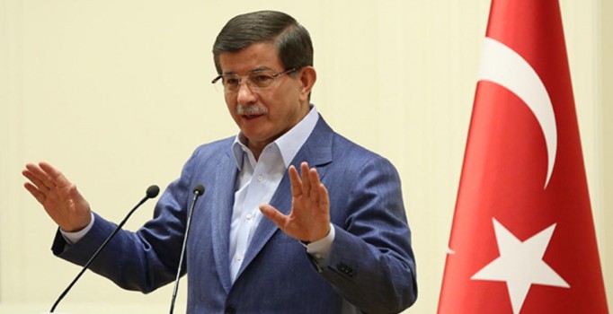 Davutoğlu'ndan belediye başkanlarına mal varlığı uyarısı