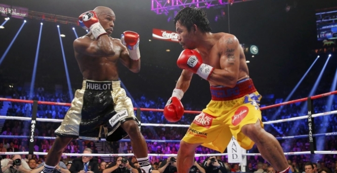 Asrın boks maçını Floyd Mayweather kazandı