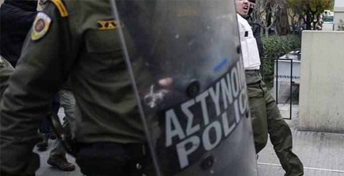 Erdoğan'ın ziyareti öncesi Atina'da DHKP-C operasyonu