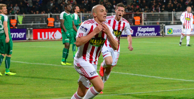 Chahechouhe: Hocalarımla cuma namazına gitmek gurur verici