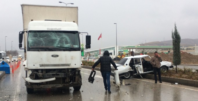 Elazığ'da zincirleme kaza: 4 yaralı