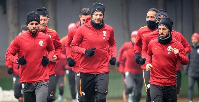 Galatasaray'da kamp kadrosu açıklandı