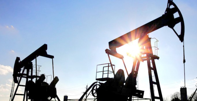 Rusya'nın petrol geliri 4 ayda yüzde 35,8 azaldı