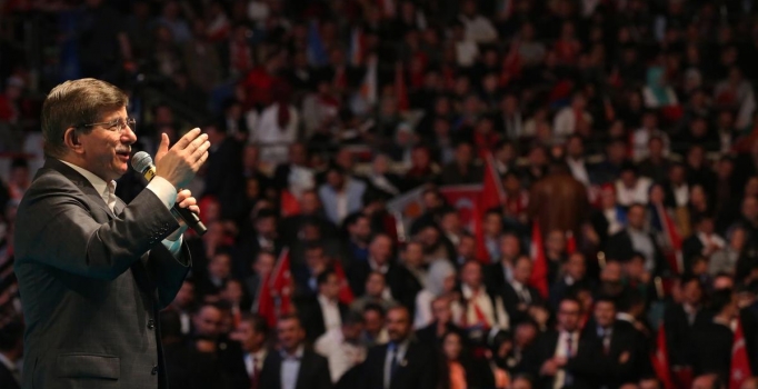 Davutoğlu: Gurbetçiye seçilme hakkı geliyor