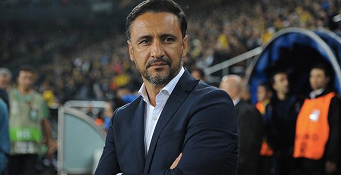 Vitor Pereira zeminden şikayet etti