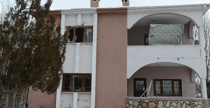 Van'daki PKK villasından cephanelik çıktı