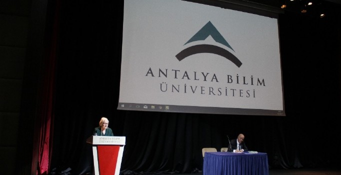 Türkiye Felsefe Kurumu Başkanı Kuçuradi ABÜ’de