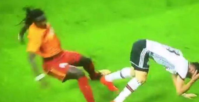 Beşiktaş - Galatasaray maçında Tolgay Arslan korkuttu