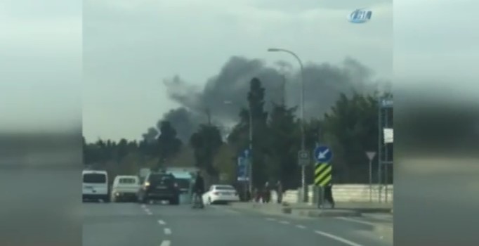 Son dakika! Bayrampaşa'da yangın çıktı
