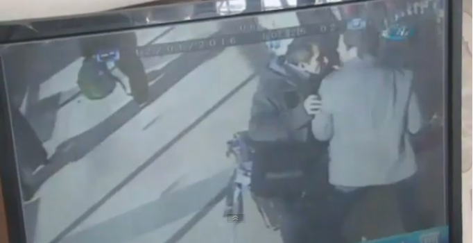 Sultanahmet Meydanı'ndaki patlama böyle korkuttu - Video