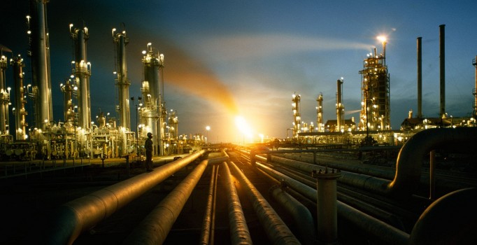 Suudi Arabistan'dan kritik petrol hamlesi