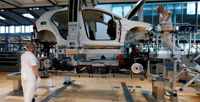 Volkswagen Rusya'nın GAZ firmasından hisse alıyor