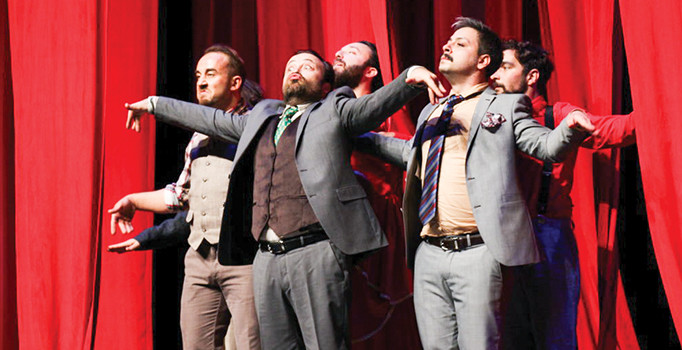 Zamanın dışına taşan ‘Bir Yaz Gecesi Rüyası’