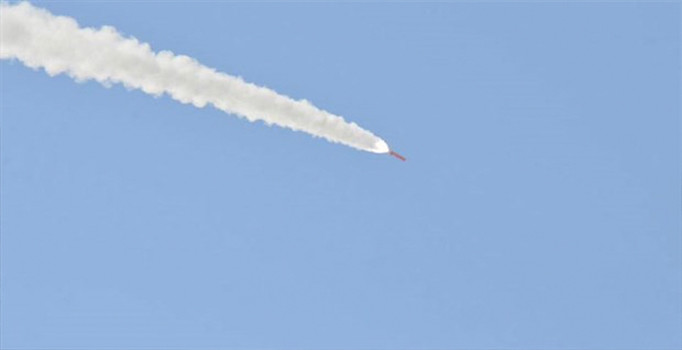 Son dakika! Mısır, İsrail'i vurdu