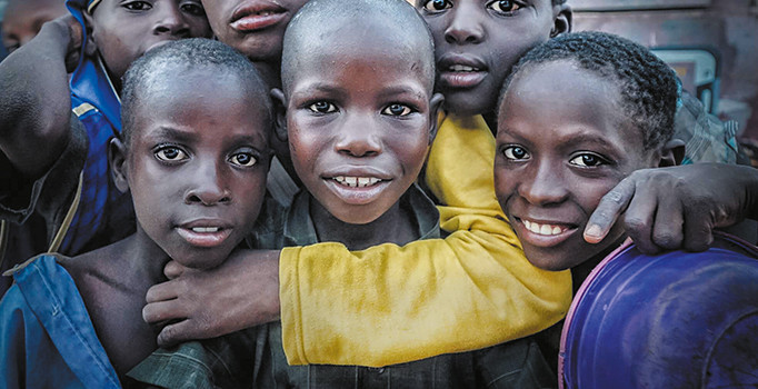 Karanlık dünyaları aydınlatacak sergi