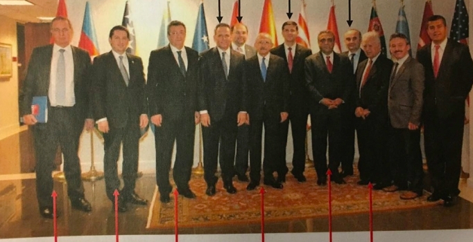 Kılıçdaroğlu'nun da yer aldığı fotoğraf Aykan Erdemir'in soruşturma dosyasında