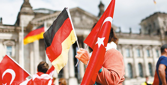 Siyasi gerilim ‘gurbetçilerin’ ilişkilerini bozdu