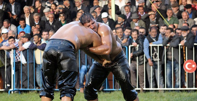 Kırkpınar Yağlı Güreşleri’nde 101 hakem görev yapacak