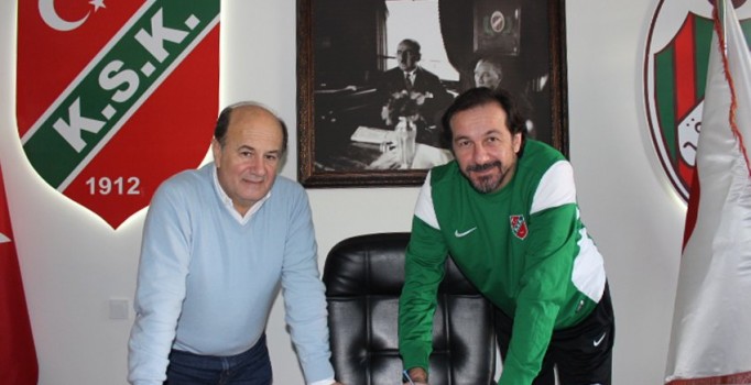 Yusuf Şimşek 1.5 yıllığına Karşıyaka'nın başına geçti