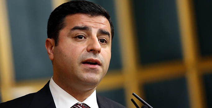 Demirtaş'ın odasında tweet araması