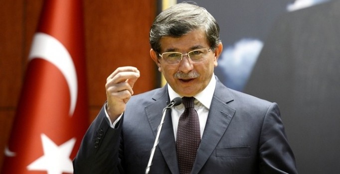 Davutoğlu YÖK toplantısında akademisyen bildirisine sert çıktı