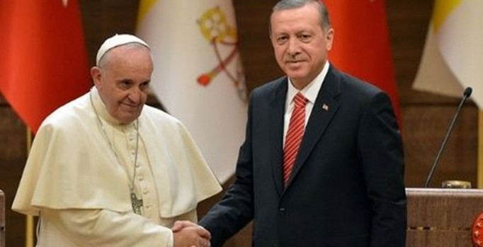 Son dakika! Cumhurbaşkanı Erdoğan Papa ile görüştü