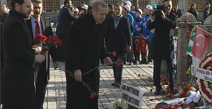 Erdoğan: Titr kimseyi aydın yapmaz, PKK bildirisine imza atan akademisyenler dağa çıksın