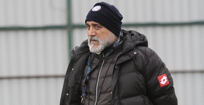 Hikmet Karaman: Emre Çolak konusu şimdilik kapandı